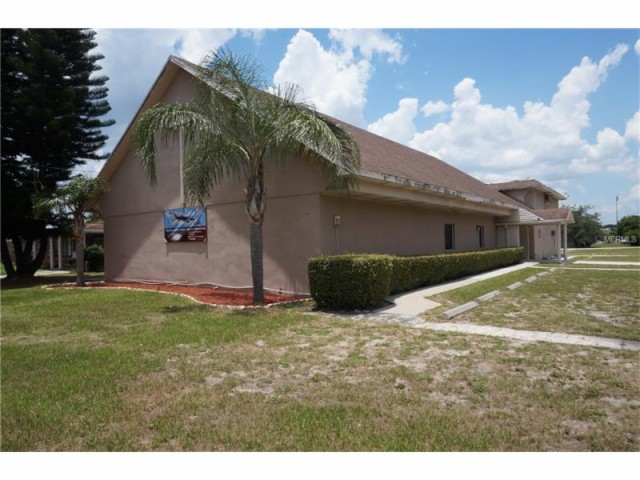 Large Church Building and Clergy House in Lakeland, FL $350.000 