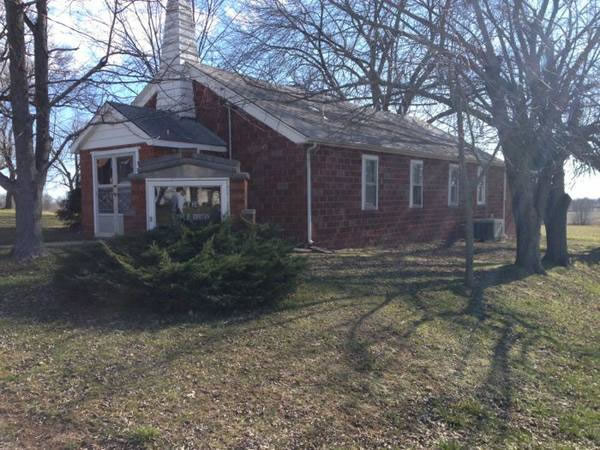 Church For Sale in Mount Erie, Illinois $38,000