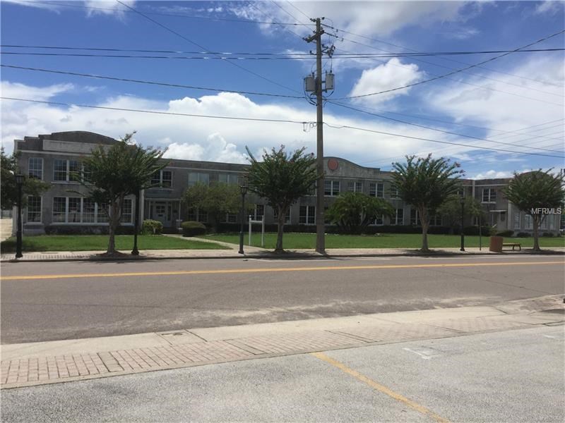  50,000 sq ft building for sale on 2 acres in Lake Alfred - Central Florida Near Orlando  $410,000   