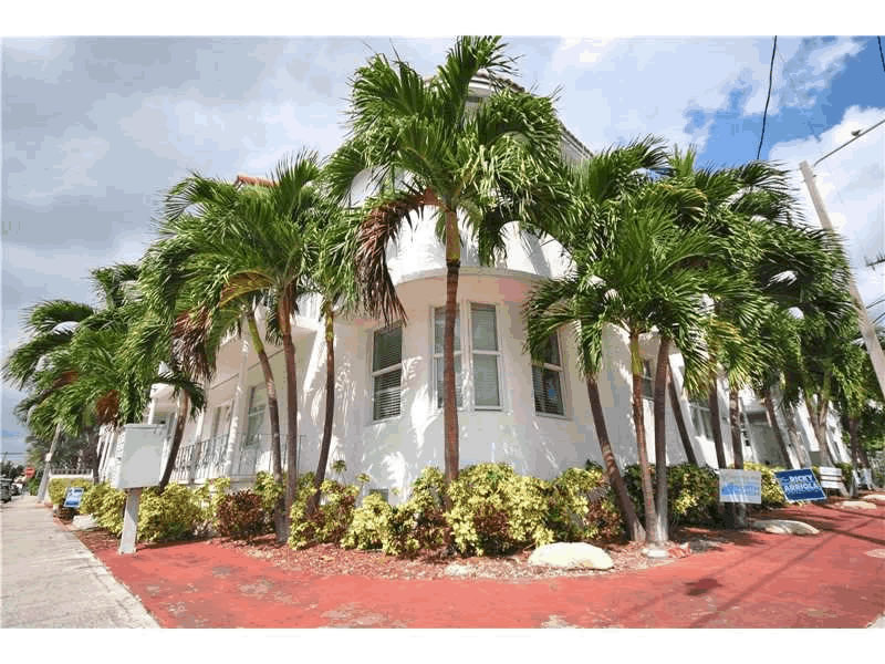 17 Condos For Sale In Miami Beach - Bulk Sale Apartment Building For Sale - $3,395,000  