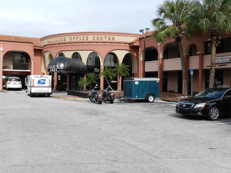 Small Office / Store Front For Sale Near Florida Mall - Orlando - $55,000 


 