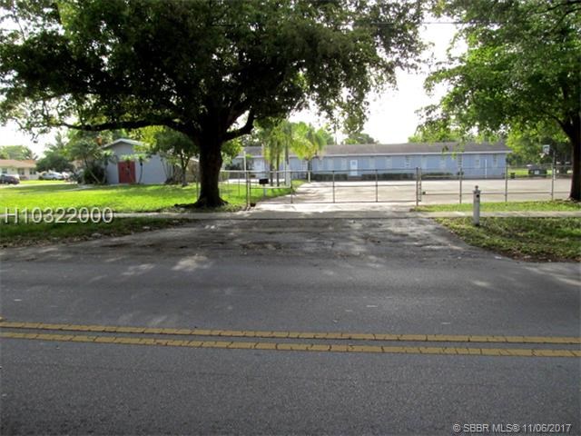 Large Church with Classrooms in Lakeland, Florida $915,900 
 