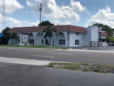 Florida Schools For Sale - Let us help you buy or sell your next Medical Office