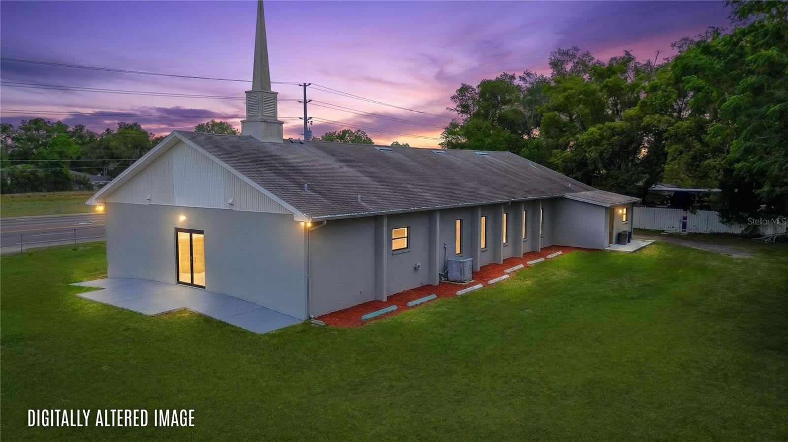Church For Sale in Lakeland, FL $550,000