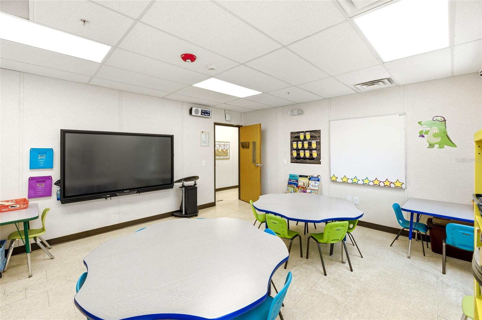 Church and School For Sale In Apopka, Florida - 9 acres -$5,000,000 Church and School For Sale In Apopka, Florida - 9 acres -$5,000,000