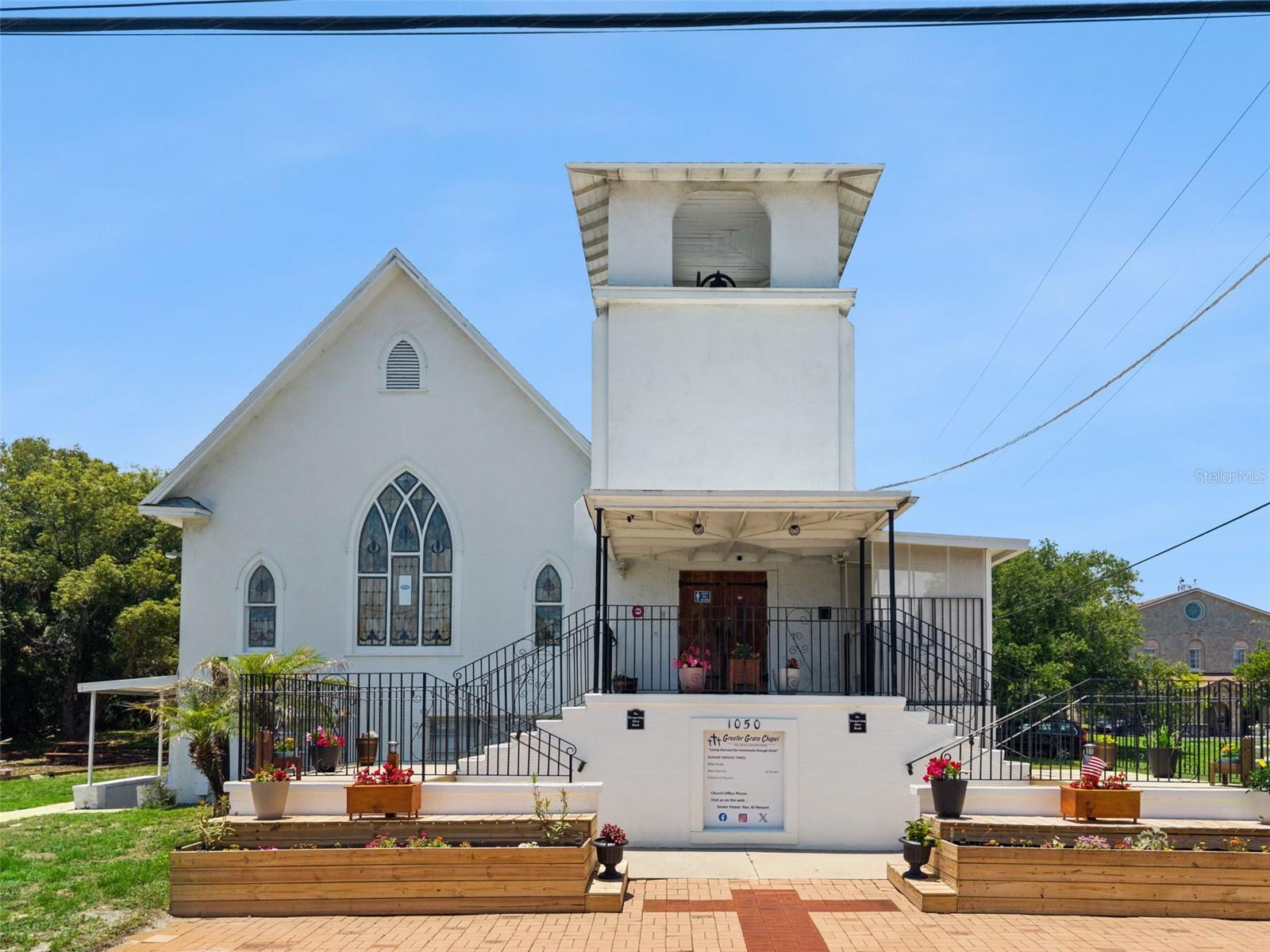 School or Daycare Building For Sale in Orange City, FL - Volusia County