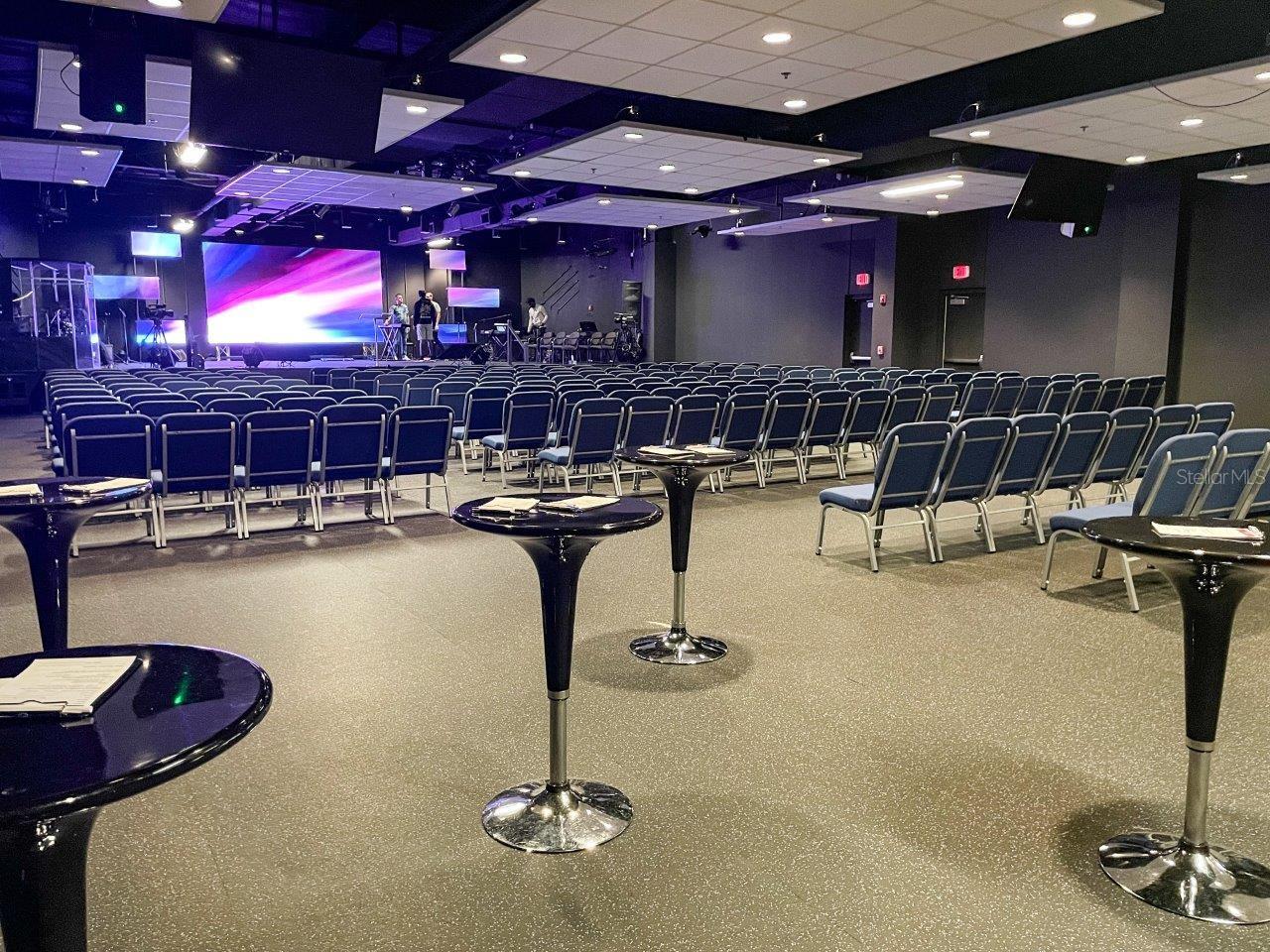 Mega Church and School For Sale in Orlando, Florida - 23K Sq Ft - $5,700,000 Mega Church and School For Sale in Orlando, Florida - 23K Sq Ft - $5,700,000