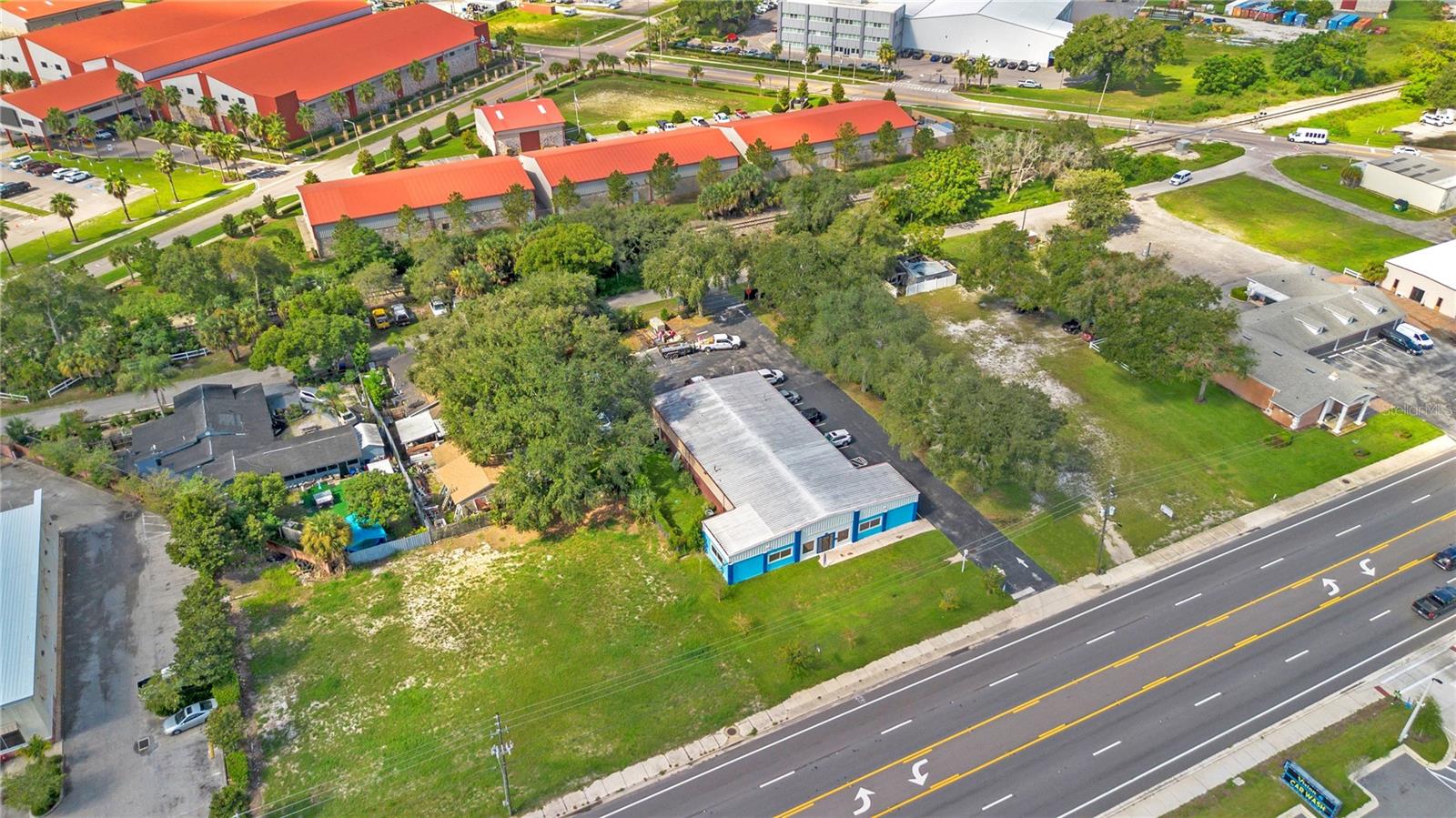 Large Commercial Building For Sale in Apopka, FL - Great for a School or Daycare $2,600,000 Large Commercial Building For Sale in Apopka, FL - Great for a School or Daycare $2,600,000