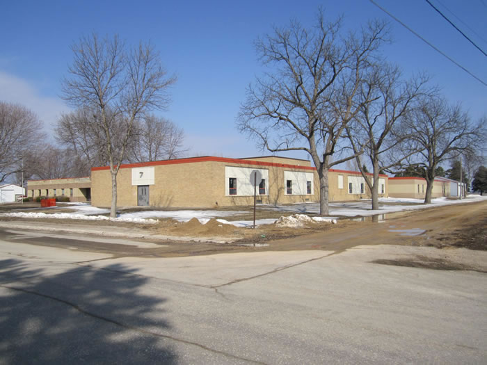 Big School Building In Minnesota For Sale $139,000